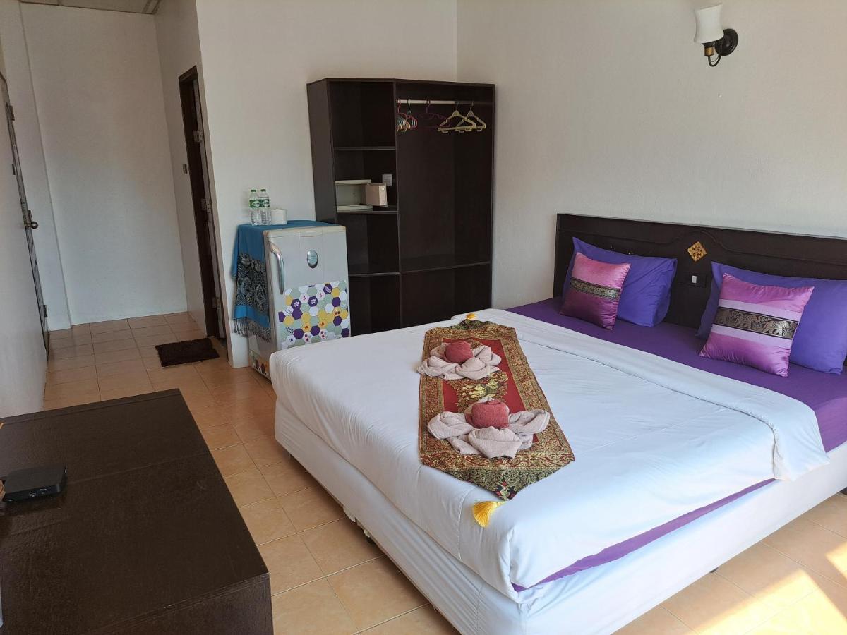 Palada Guest House Хуахін Екстер'єр фото